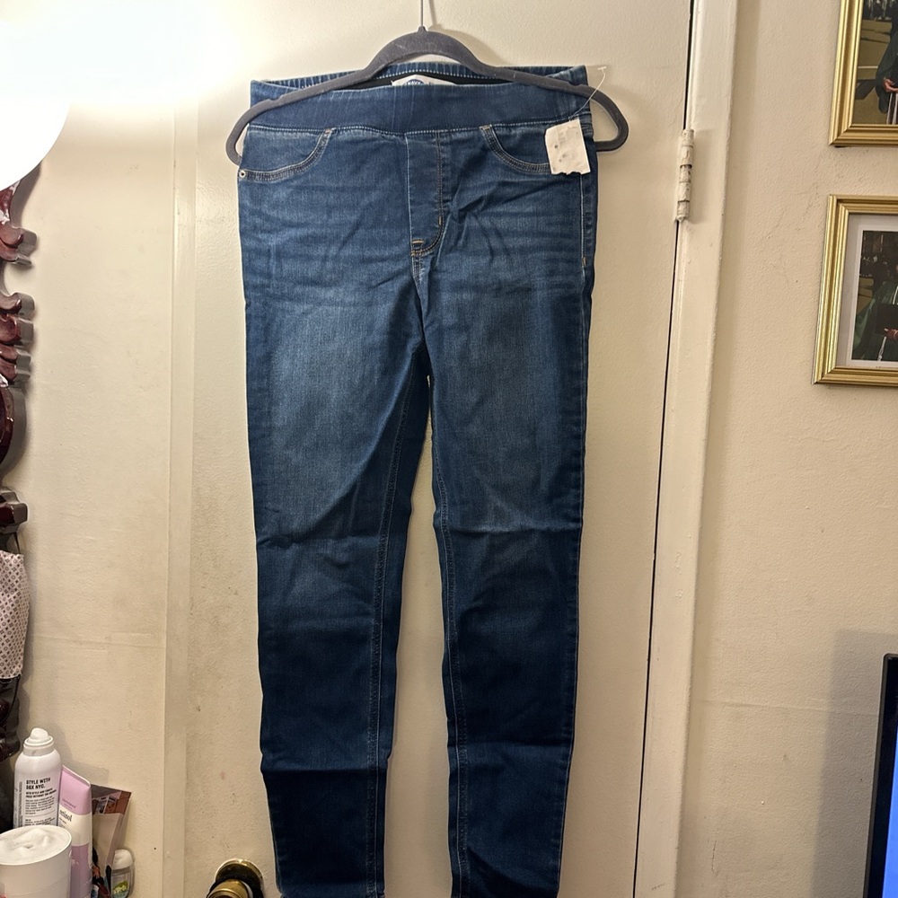 Old navy brand new jeggings size 8